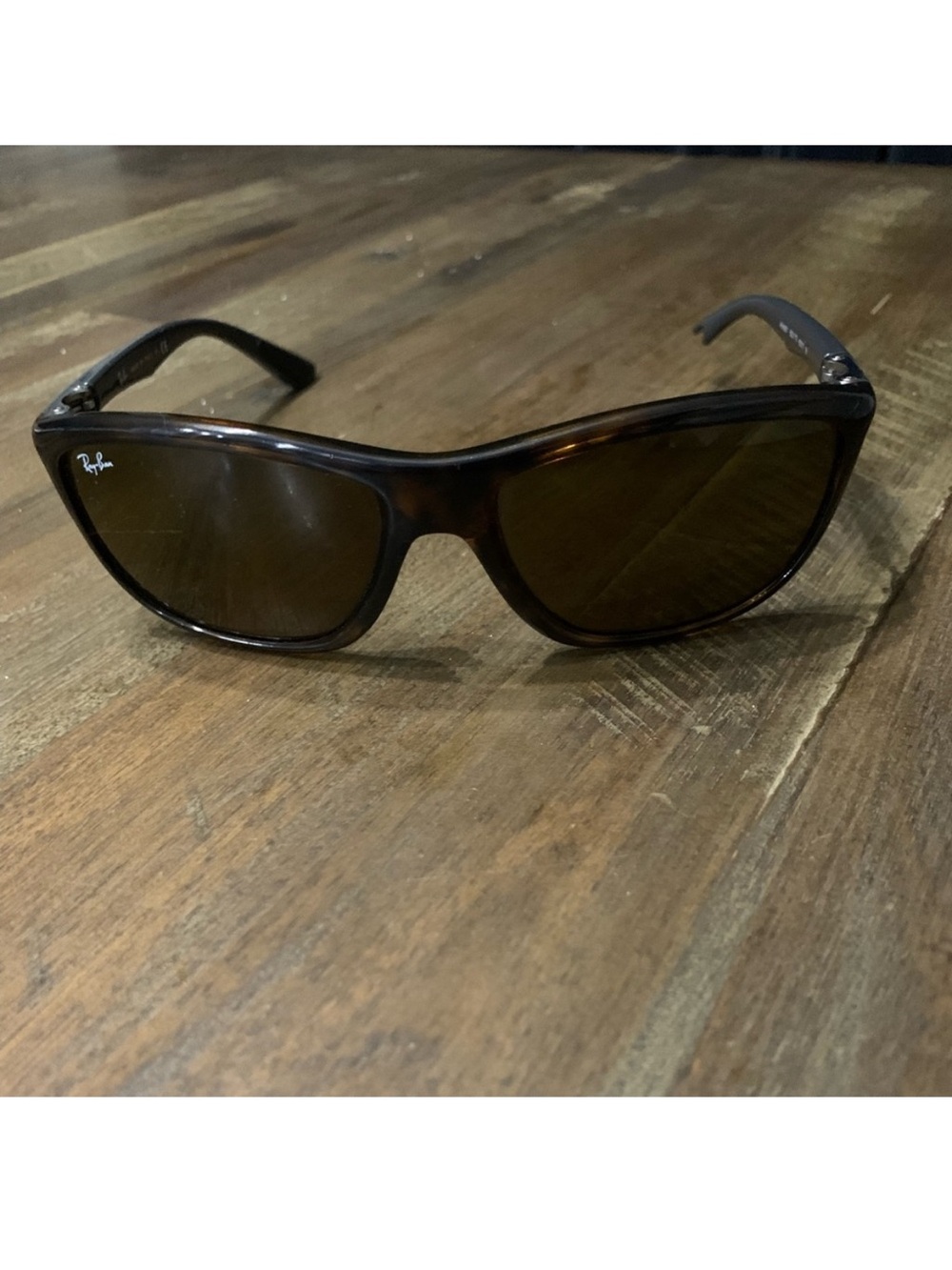 Ray-Ban RB8351 tortoise shell and gray damaged sunglasses authentic